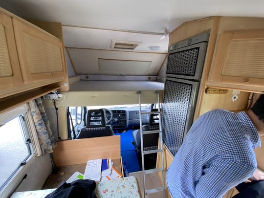 Renew motorhome (before)